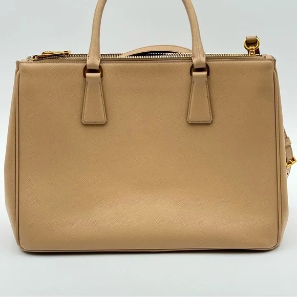 (SOLD) Prada Stefano Leather Galleria Front Pocket Crossbody - Picture 13 of 17